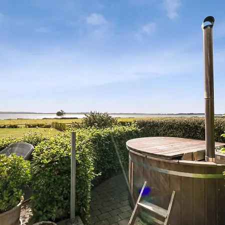 Nyaraló Stunning Sea Views Wood-fired Hot Tub Nature
